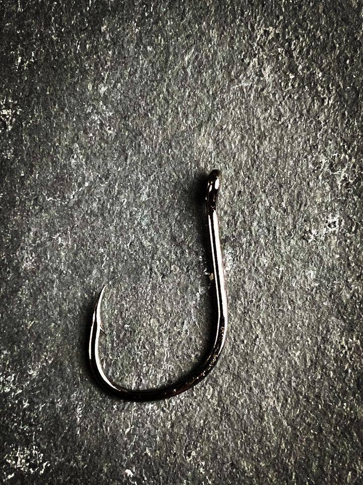 Outdoor Junction Series Fishing Hooks - 10 Different Sizes: 600