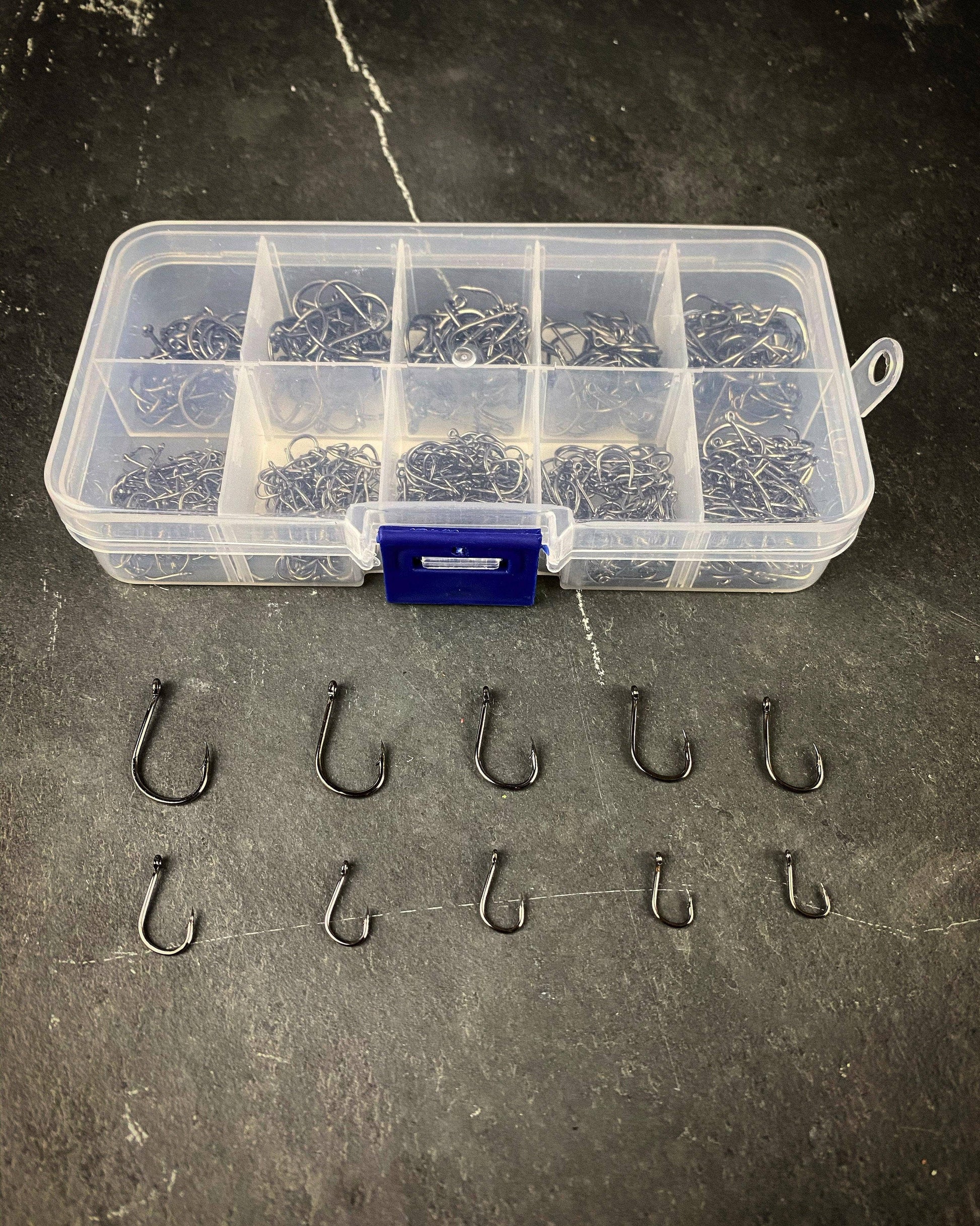 Outdoor Junction Series Fishing Hooks - 10 Different Sizes: 600